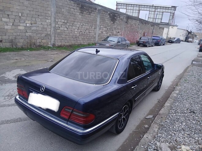 Mercedes E 240 1998, 398,000 km - 2.4 l - Xırdalan