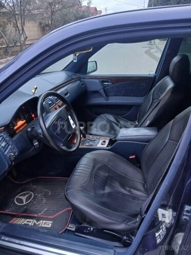 Mercedes E 240 1998, 398,000 km - 2.4 l - Xırdalan
