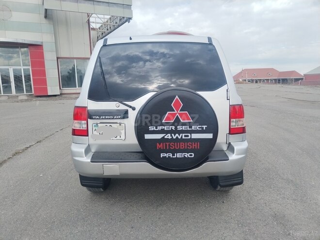 Mitsubishi Pajero io 2002, 238,433 km - 2.0 l - Gəncə