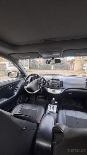 Hyundai Elantra 2009, 285,000 km - 2.0 l - Bakı