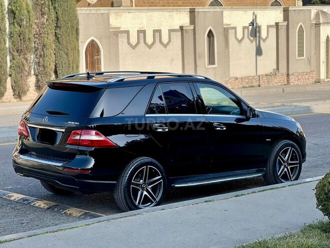 Mercedes ML 350 4MATIC 2011, 245,700 km - 3.0 l - Bakı