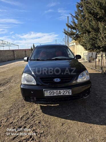 Kia Carens-2