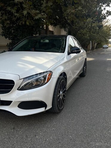 Mercedes C 300 4MATIC 2016, 175,000 km - 2.0 l - Bakı