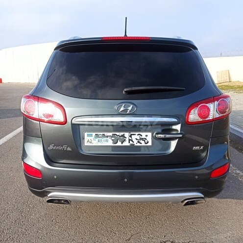 Hyundai Santa Fe 2011, 198,350 km - 2.0 л - Bakı