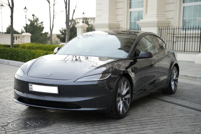 Tesla Model 3 2025, 15,900 km - 0.0 l - Bakı