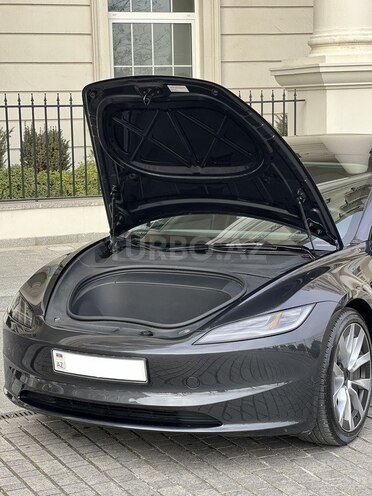 Tesla Model 3 2025, 15,900 km - 0.0 l - Bakı