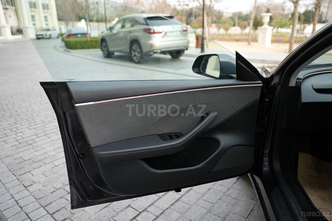 Tesla Model 3 2025, 15,900 km - 0.0 l - Bakı