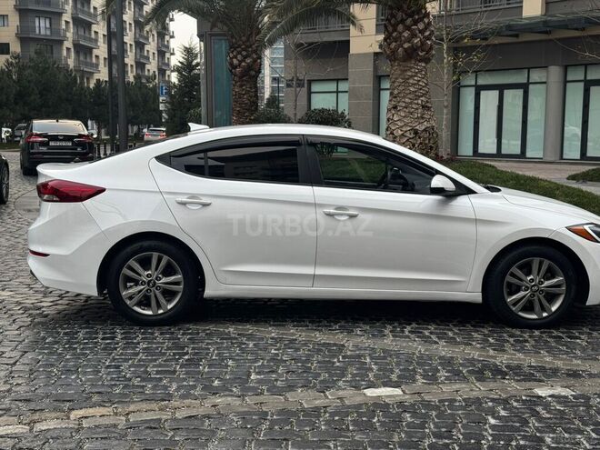 Hyundai Elantra 2016, 121,000 km - 2.0 l - Bakı