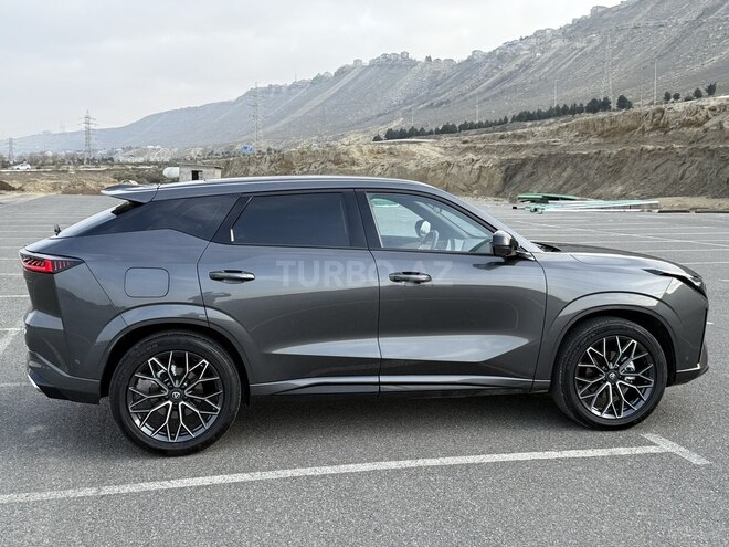 Changan  2025, 11,900 km - 1.5 l - Bakı