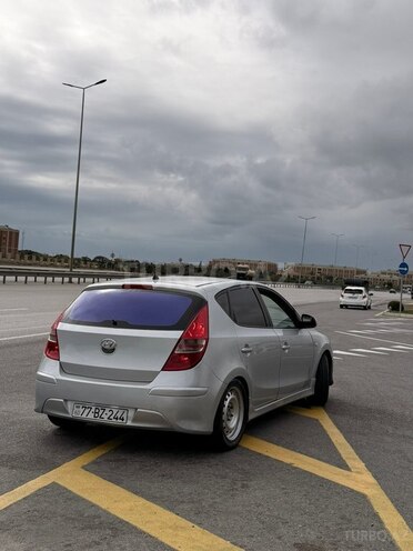 Hyundai i30 2010, 268,257 km - 1.6 л - Bakı