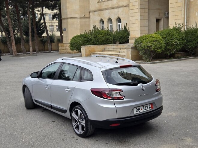 Renault Megane 2011, 331,000 km - 1.5 l - Bakı