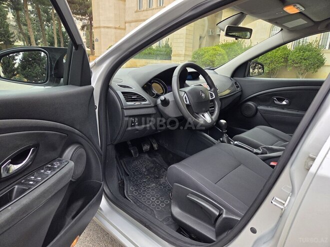 Renault Megane 2011, 331,000 km - 1.5 l - Bakı