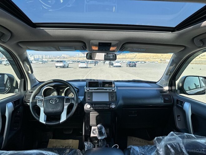 Toyota Land Cruiser Prado 2014, 144,800 km - 2.7 l - Bakı