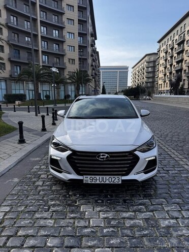 Hyundai Elantra 2018, 100,547 km - 1.6 l - Bakı
