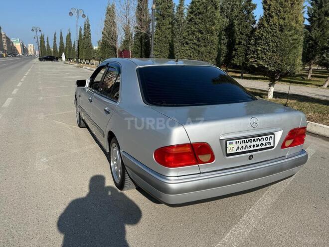 Mercedes E 300 1997, 386,000 km - 3.0 l - Sumqayıt