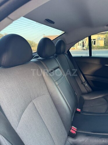Mercedes E 200 2007, 253,000 km - 1.8 l - Sabirabad