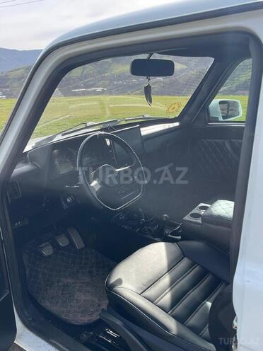 LADA (VAZ) Niva 2007, 140,000 km - 1.7 l - Yardımlı
