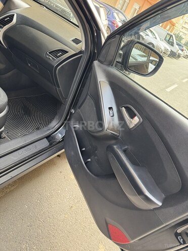 Hyundai ix35 2011, 200,997 km - 2.0 l - Bakı