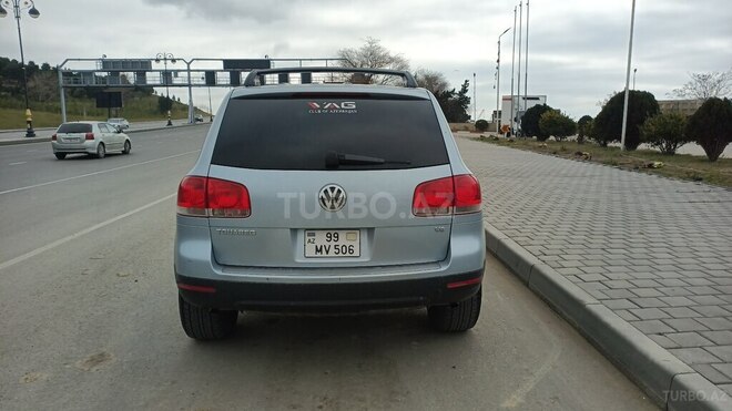 Volkswagen Touareg-2