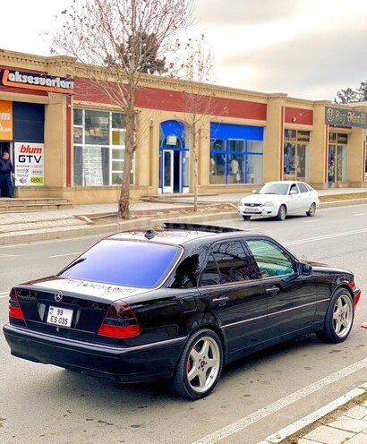 Mercedes C 230 1999, 385,000 km - 2.3 л - Gəncə