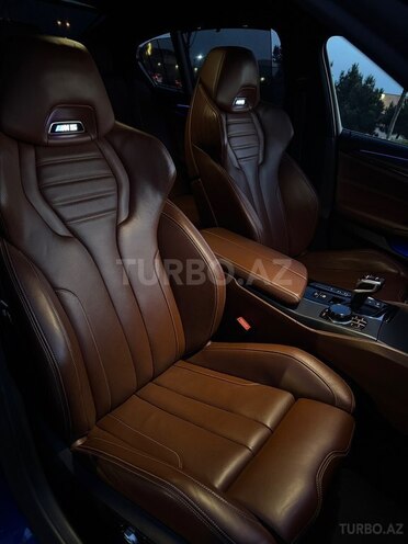 BMW M5 2018, 83,000 km - 4.4 l - Bakı