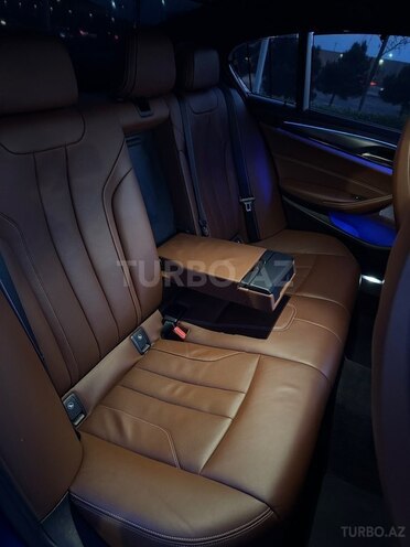 BMW M5 2018, 83,000 km - 4.4 l - Bakı