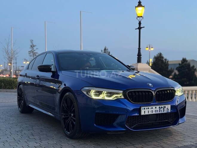 BMW M5 2018, 83,000 km - 4.4 l - Bakı