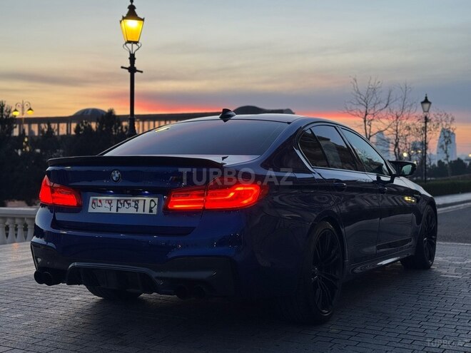BMW M5 2018, 83,000 km - 4.4 l - Bakı