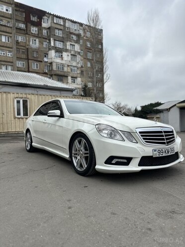 Mercedes E 350 2011, 235,000 km - 3.5 l - Bakı