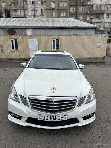 Mercedes E 350 2011, 235,000 km - 3.5 l - Bakı