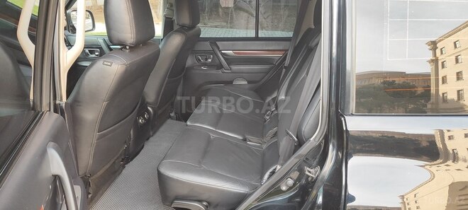 Mitsubishi Pajero 2007, 239,123 km - 3.0 l - Bakı