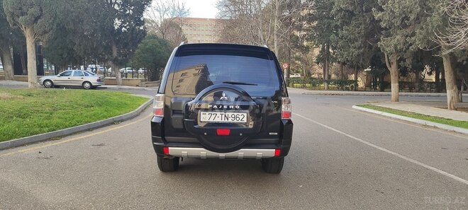 Mitsubishi Pajero 2007, 239,123 km - 3.0 l - Bakı