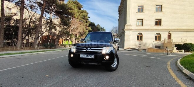 Mitsubishi Pajero 2007, 239,123 km - 3.0 l - Bakı
