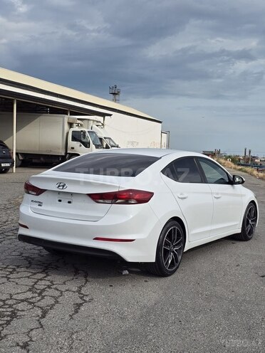 Hyundai Elantra 2017, 166,047 km - 2.0 l - Bakı
