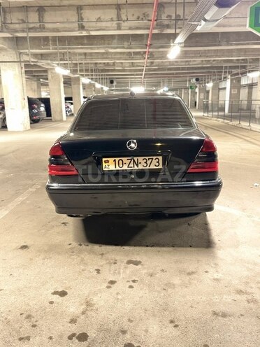 Mercedes C 240 1997, 422,992 km - 2.4 l - Bakı