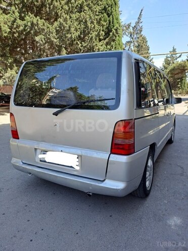 Mercedes Vito 110 CDI-2