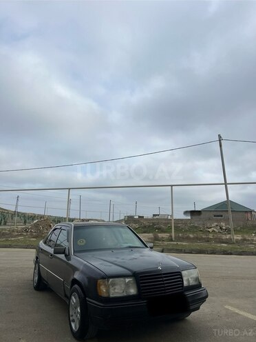 Mercedes 220 E 1993, 390,000 km - 2.2 l - Bakı