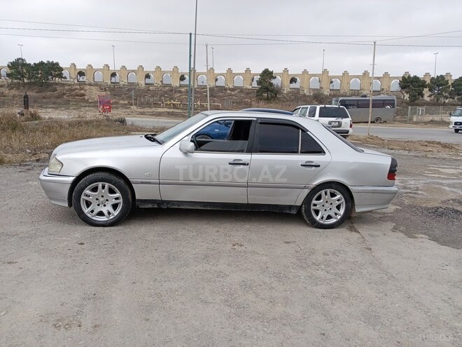 Mercedes C 180 1994, 320,000 km - 1.8 л - Bakı