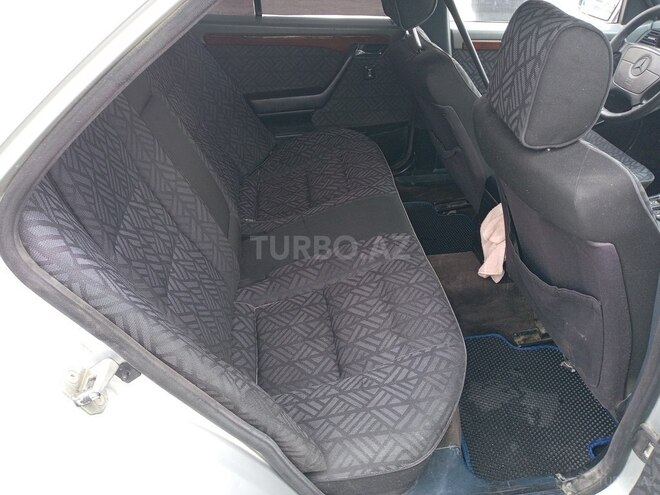 Mercedes C 180 1994, 320,000 km - 1.8 л - Bakı