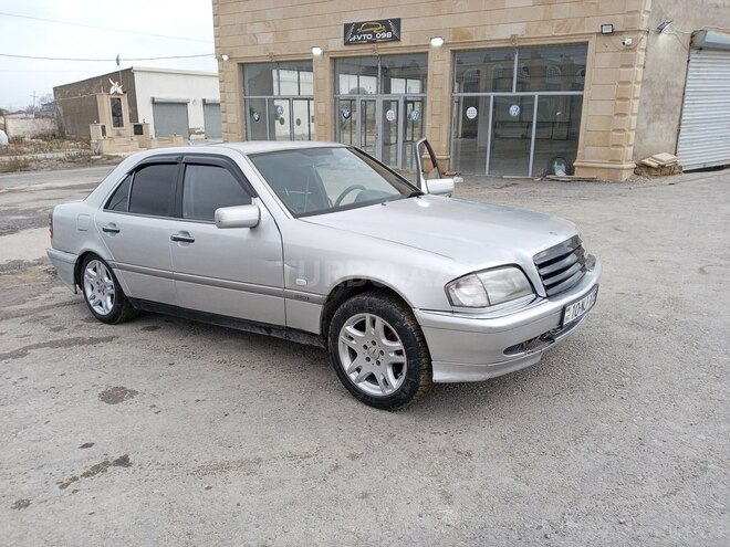 Mercedes C 180 1994, 320,000 km - 1.8 л - Bakı