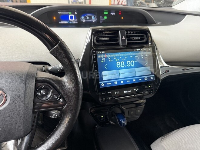 Toyota Prius 2019, 220,000 km - 1.8 l - Bakı
