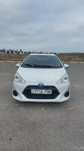Toyota Aqua 2017, 174,500 km - 1.5 l - Bakı
