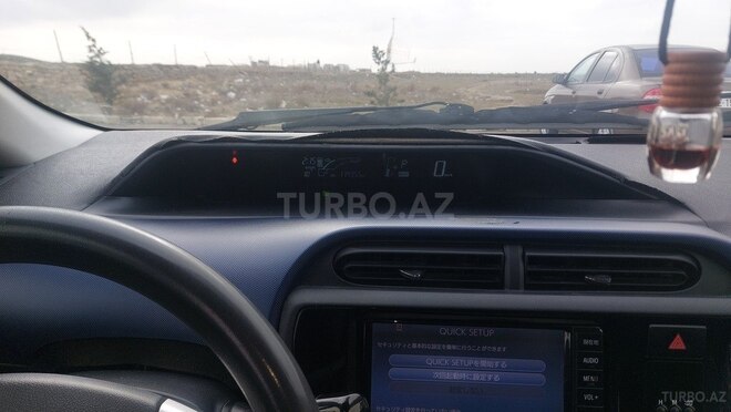 Toyota Aqua 2017, 174,500 km - 1.5 l - Bakı