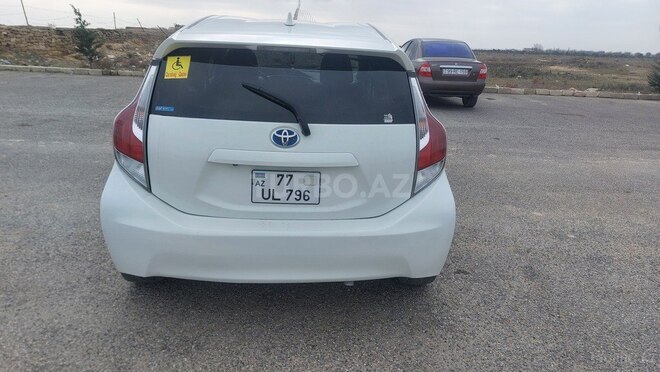 Toyota Aqua 2017, 174,500 km - 1.5 l - Bakı