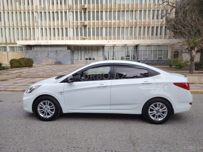Hyundai Accent 2012, 228,000 km - 1.6 л - Sumqayıt