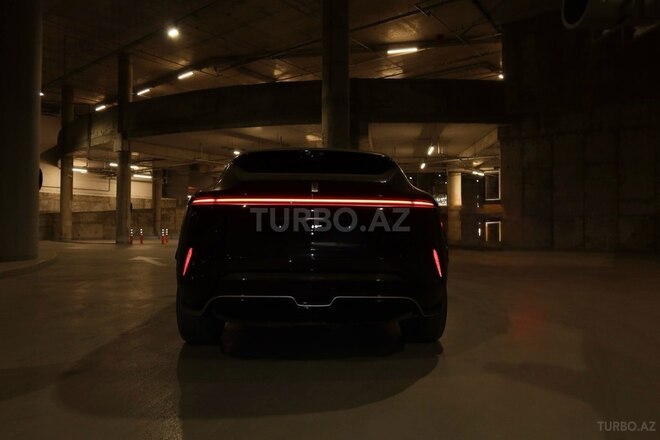 Avatr 11 2024, 37,000 km - 0.0 l - Bakı