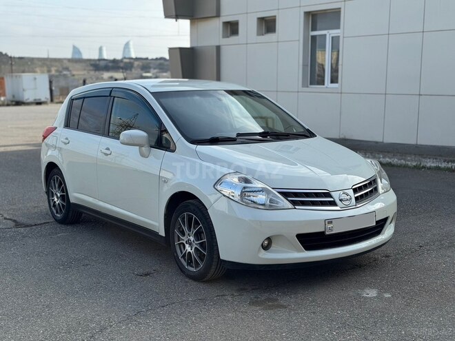 Nissan Tiida-3