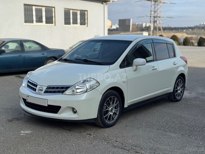 Nissan Tiida-2
