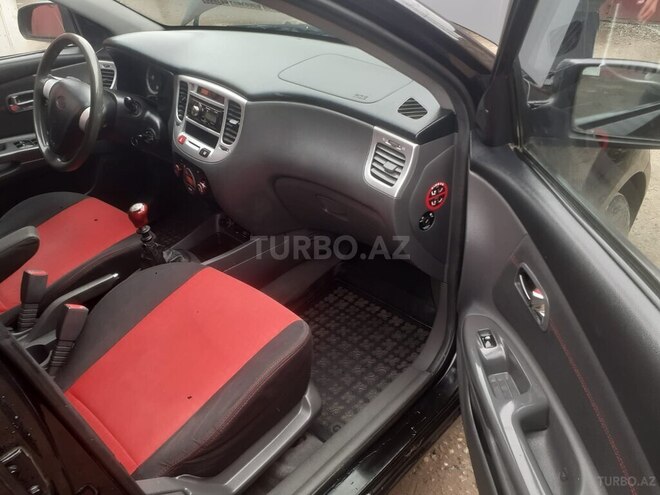 Kia Rio 2005, 510,000 km - 1.5 l - Biləsuvar