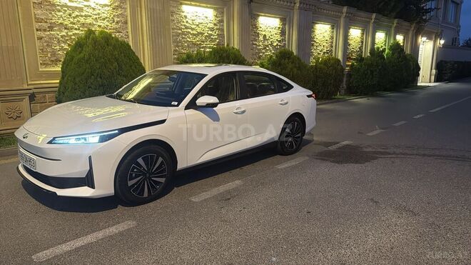Changan Qiyuan A05 2025, 0 km - 1.5 л - Bakı